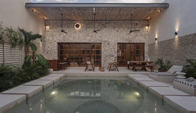 Casa Piedra - Merida Paseo Montejo in Mérida