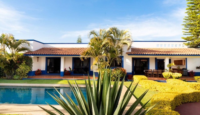 Casona San German in San Lorenzo Cacaotepec