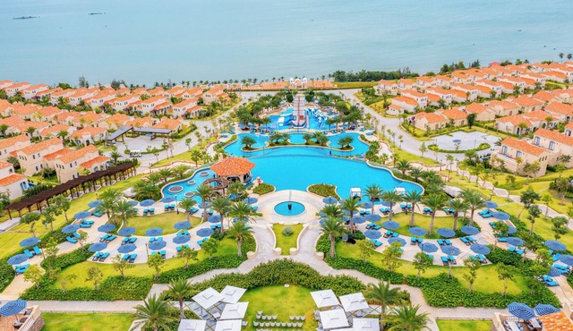Centara Mirage Resort Mui Ne