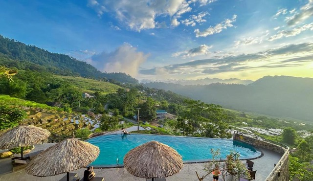 Central Hills Pu Luong Resort