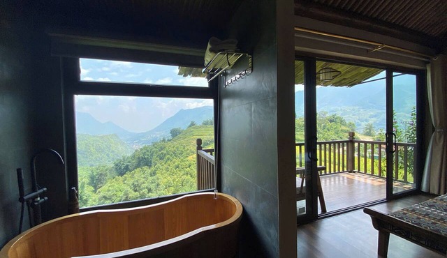 Chapa Ecolodge