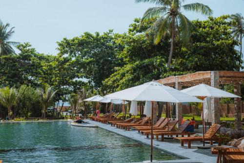 Charm Hon Rom Villas Resort