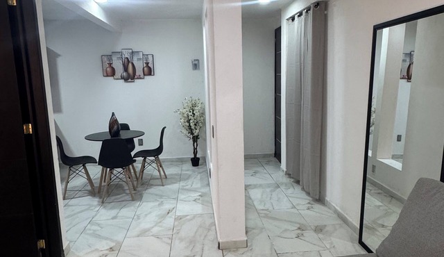 Charming 2-bedroom apartment, living room in beautiful Zacatlán with WiFi in Zacatlán
