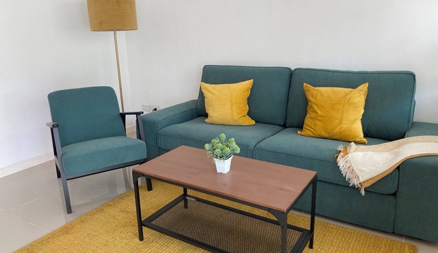 Charming 2-bedroom townhome in marvelous at Bang Keaw AC,WiFi next to Ikea Mega