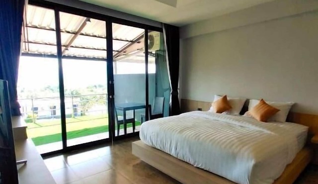 Cheow Lan Easy Home in Ban Ta Khun