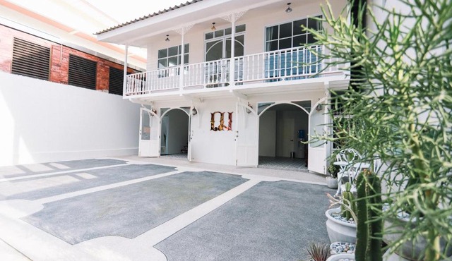 Chertel Poshtel