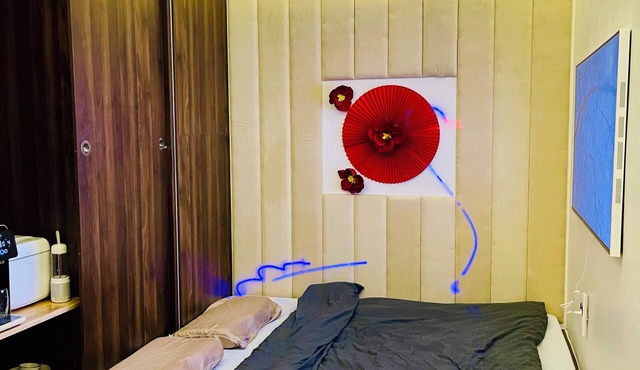 Chill & Party Smart Home with 85”TV & Soundproof with 200m to MRT Station