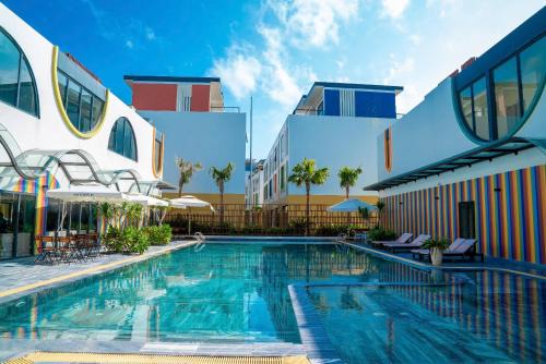 Coast Pearl Hotel