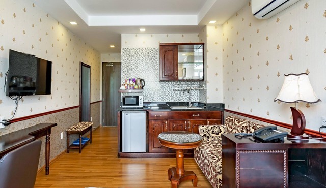 Collection O Emerald Luxury Apartment - Near SECC in Ho Chi Minh City