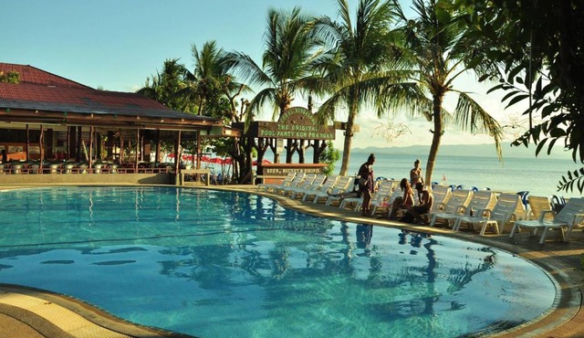 Coral Resort & Bungalows