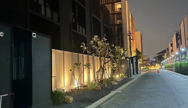 Cozy 1-bedYour Urban Escape: U-Charoen, Town in Town in Krung Thep Maha Nakhon