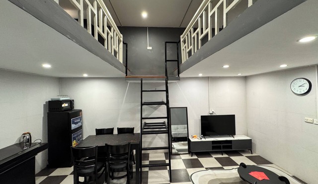 Cozy Loft in Old Quarter 2 Beds Walk Everywhere