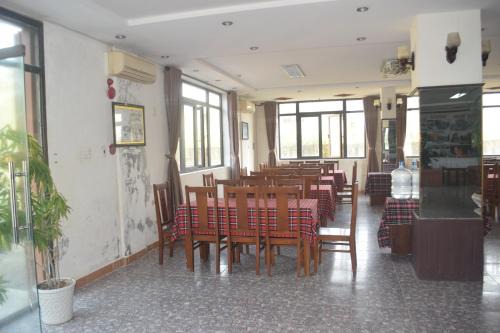 Cua Dai Beach Hotel & Beach