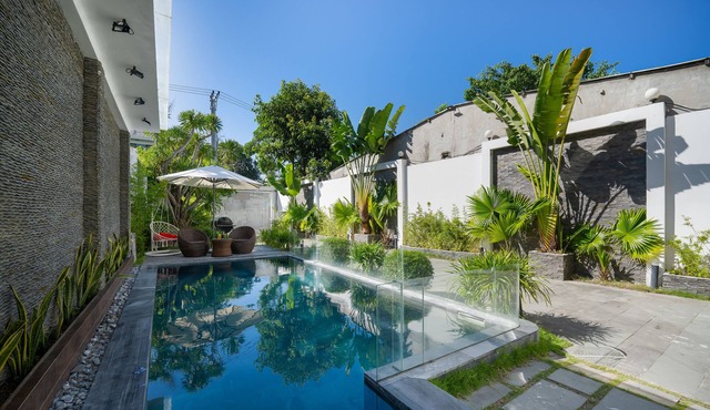 Da Na Beach Villa