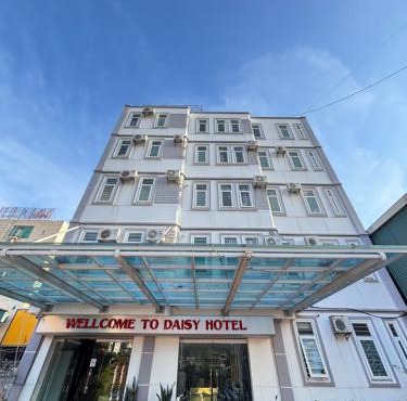 Daisy Apartment & Hotel Cẩm Phả