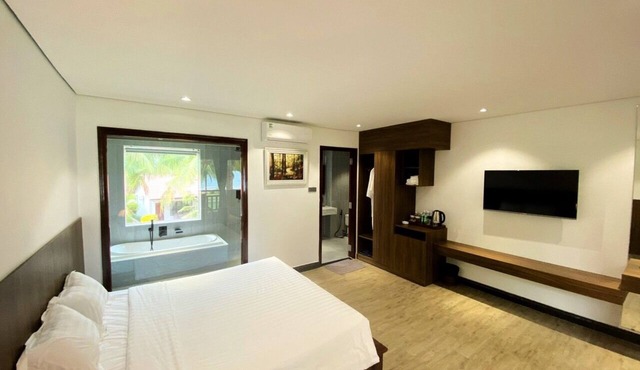 Dat Lanh Resort