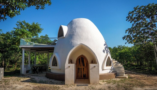 DOME @ JACKFRUIT JUNGLE PARADISE in Solferino