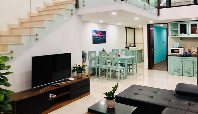DRAGON 88 HOMESTAY - 4BRs, CLOSE TO THE MY KHE BEACH