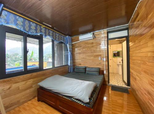 Du Già Ngọc Homestay