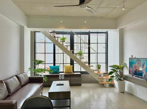 Duplex west Lake Kem APT