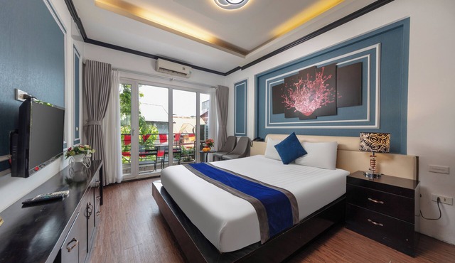 Eclipse Legend Hotel
