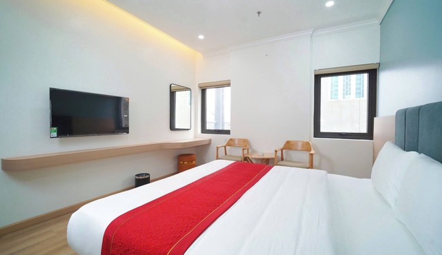 Eden Luxury Hotel