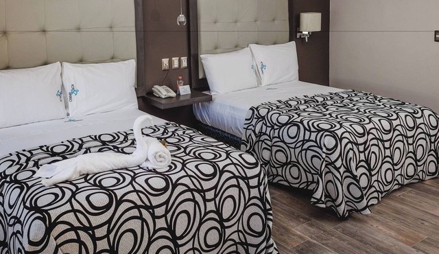 Enjoy Four Spacious Lavish Rooms Perfect for Families or Friends in Merida in Mérida