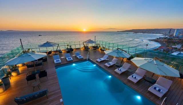 Ensenada Hotel Room | Free Breakfast & Parking | Near Downtown & Marina in Ensenada