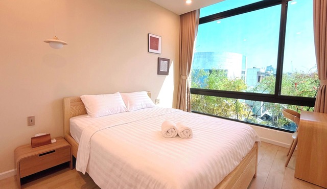 Entire house, 5BR+1 Loft, near beach, Han Market