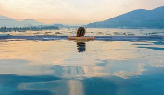 ENTIRE VILLA#10BEDROOMS#ROOFTOPPOOL#danangbayview