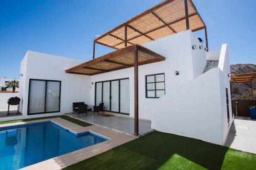 Exclusive pool house in Bahía Kino