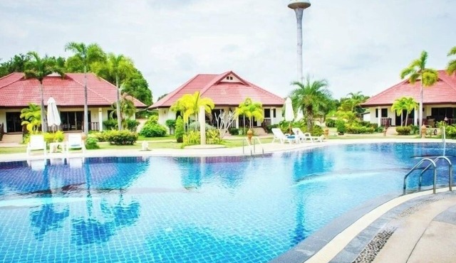 Family-friendly | Boule court | WiFi | Gym
