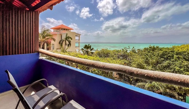 Family Ocean View Room at Casa de los Suenos in Isla Mujeres