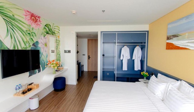 Flamingo Hai Tien Beach Resort
