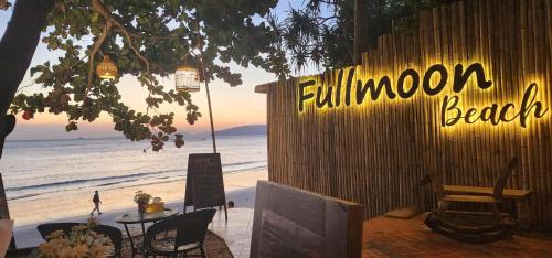 Fullmoon Beachresort Krabi in Krabi