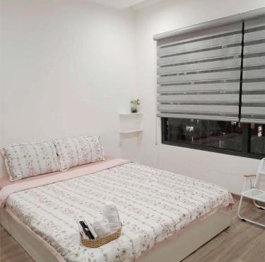 GÂY THƯƠNG NHỚ Homestay Phòng tầng cao với phòng tắm riêng trong Vinhomes Grand Park