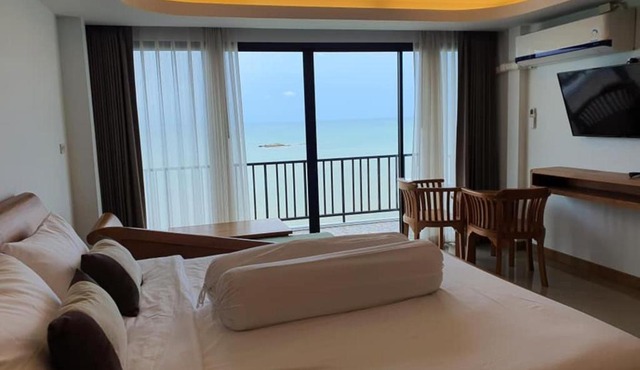 Grace Seaview บ้านพักส่วนตัว 3 ห้องนอน วิวทะเล หาดพลา