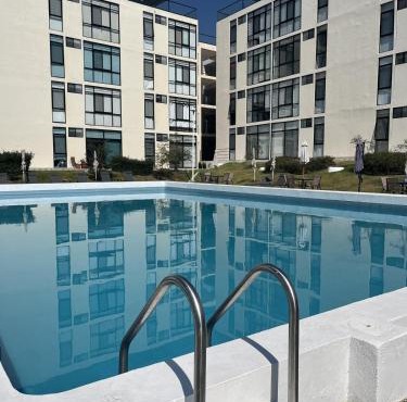 Gran departamento con alberca, terraza y vista a lago en Lago Luna - 5 minutos de Chante Spa in Guadalajara