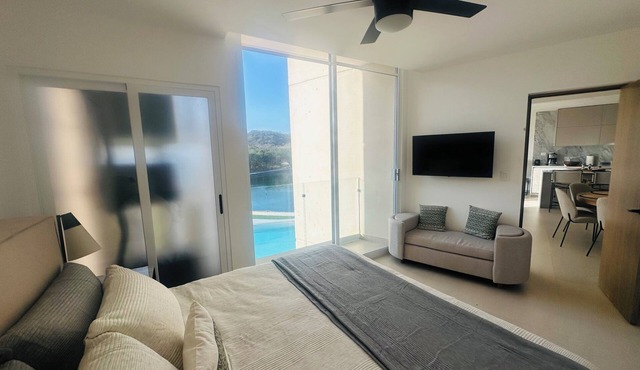 Grand Suite Style Vacation Apartment With Pool and Lake View in San Francisco de Campeche