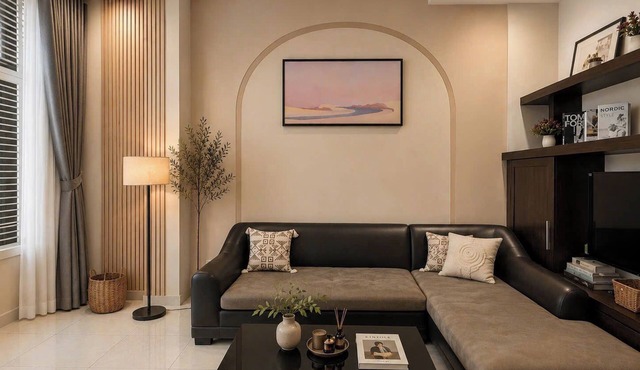 Group Stay in Central Saigon 6 Bedrooms + Private Baths
