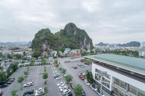 Hương Biển hotel in Ha Long