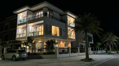 Happy Ocean View Villa
