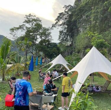 Hen Camping- Coffee - Free if you have tent