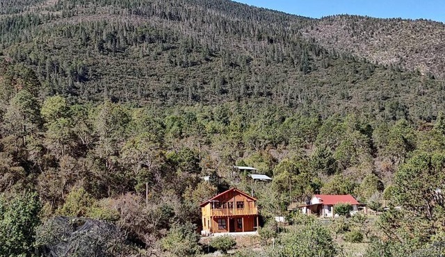 Hermosa Cabaña La Princesa in Los Lirios