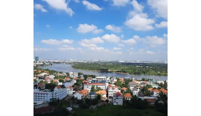 High Rise River View 3 Bedroom Apartment