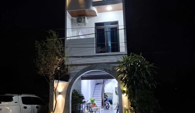 Home Phong Vân