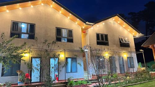 Homestay Nhà Hí