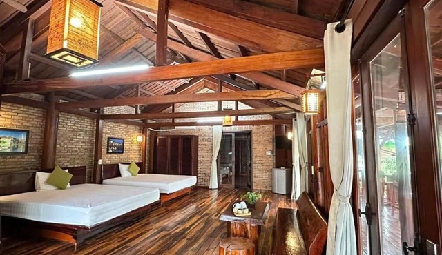 Hometown Wooden 5 BRS Pool Villa Hoi An