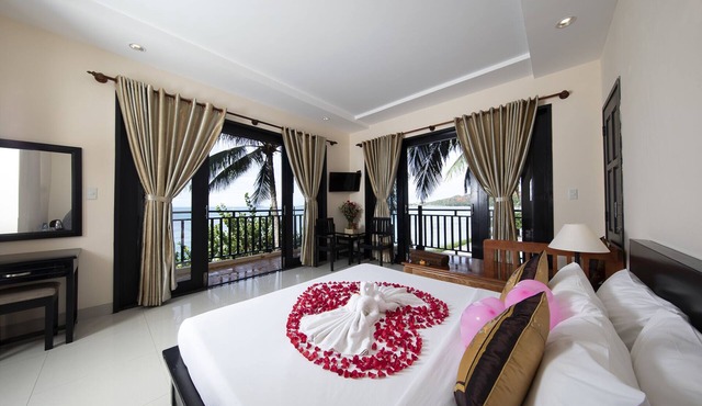 Hon Rom Central Beach Resort in Mui Ne