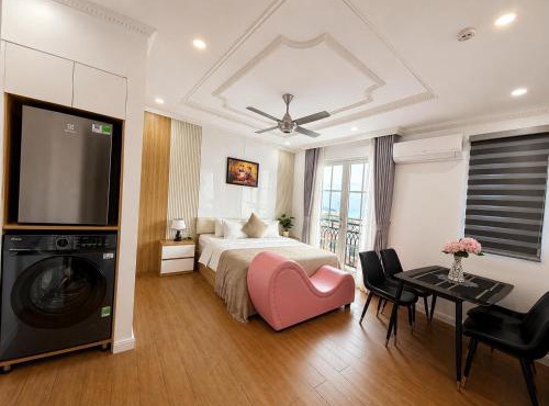 Hong Phat big apartment -near the sea